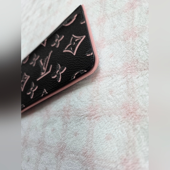 Louis Vuitton Porto Cult Side Up Card Case – Black/Pink Monogram (BNIB) - Picture 4 of 6